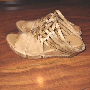 Women's Clog Shoes Size 8.5